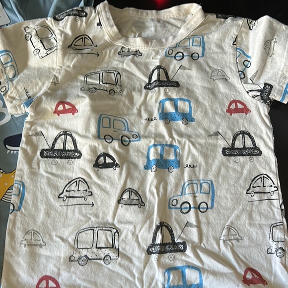 Adorable Boys bundle of 3 tees boys 130 (6-7) - Picture 5 of 5